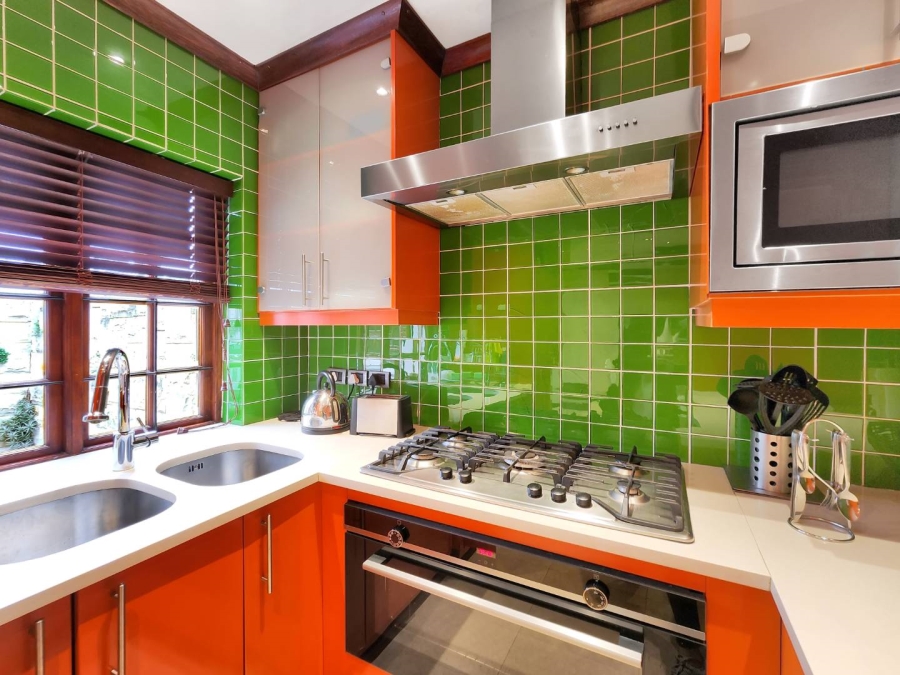 To Let 2 Bedroom Property for Rent in Walmer Estate Western Cape